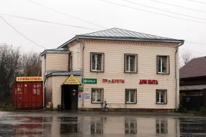 Здание конторы пароходчика М.Е. Николаева