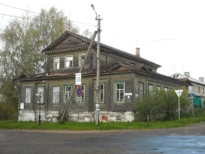 Жилой дом Поповых (позднее - мужская гимназия)