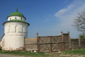 Угловая башня