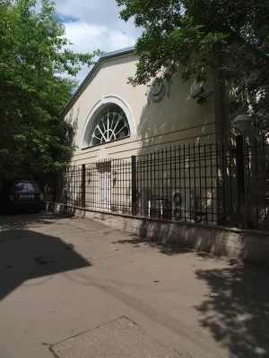 Манеж (Арбат)