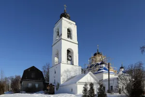 Колокольня