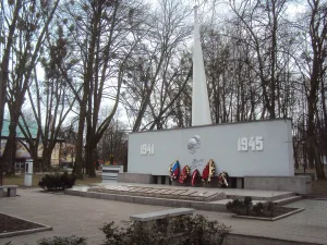 Братская могила советских воинов, погибших при штурме Кёнигсберга
