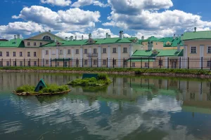 Гостиничный флигель