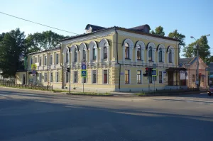 Усадьба городская (гимназия Собцовой)