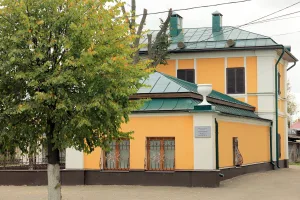 Флигель