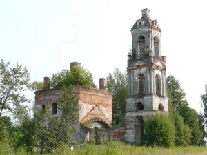 Церковь Воскресения с колокольней