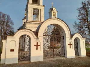 Ворота ограды