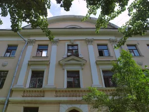 Шестая Парковая улица 32