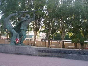 Памятник Феодосийскому десанту