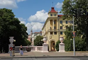 Дом на проспекте Независимости, 31