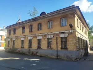Дом причта северный (Алексеевский)