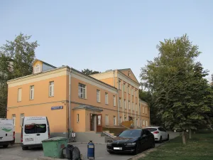 Главный дом усадьбы К. Ратхина