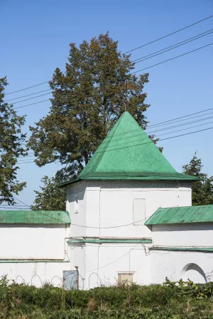 Юго-западная башня