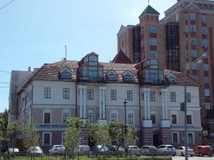 Главное здание Центральной крещено-татарской школы
