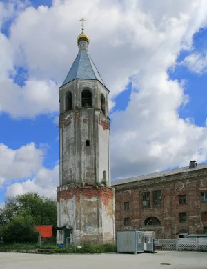 Колокольня церкви Воскресения