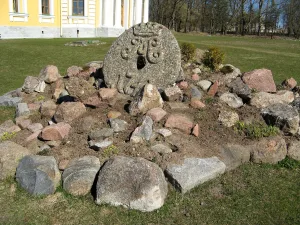 Памятный камень Миниха