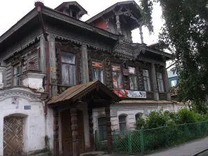 Дом штаба полка «Красные Орлы»