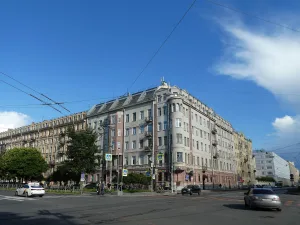 Дома В.А. и П.А. Фроловых