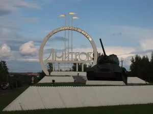 Памятник Т-34