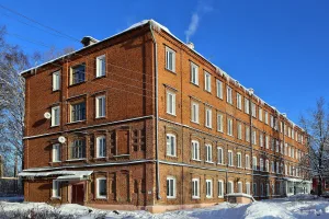 Северо-восточный многоквартирный дом для служащих
