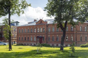 Корпус настоятельский