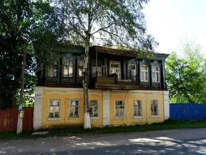 Большая Огарёвская улица 13