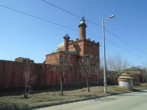 Производственное здание с мастерскими