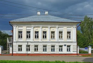 Здание уездного училища (дом Верховского)