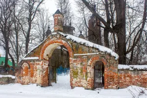Ограда с воротами