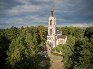 Церковь Казанской иконы Божией Матери (Заречье)