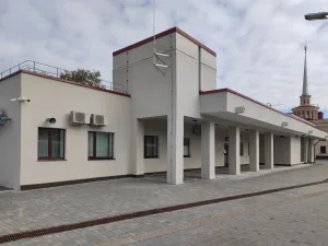 Здание багажно-кассового центра