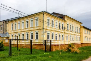 Здание уездной земской управы