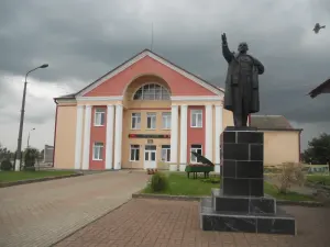 Памятник Владимиру Ильичу Ленину
