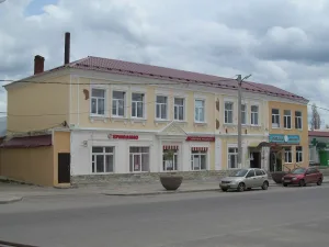 Здание Раненбургского общества потребителей