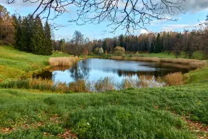 Круглое озеро