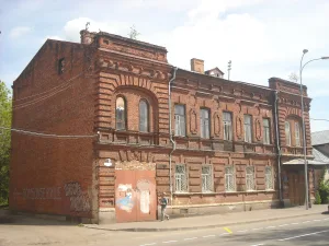 Дом Лытикова