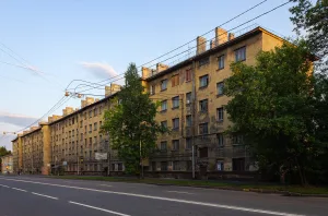 Кондратьевский проспект 40 корпус 11, Жилое здание