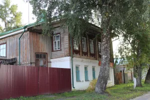 улица Розы Люксембург 22