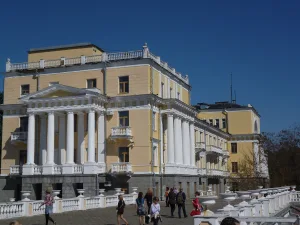 Два санаторных корпуса