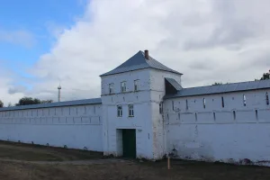 Западная башня