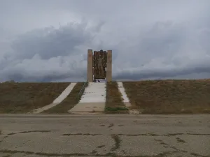 Q122500451