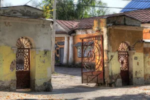 Ограда с воротами