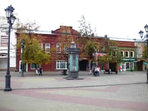 Дом купеческий Семеиных с флигелем