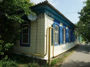 Жилой дом священника Д. И. Тишанского