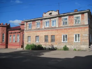 Здание детской поликлиники