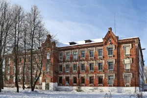 Казарма для рабочих и служащих