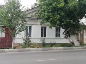 Флигель