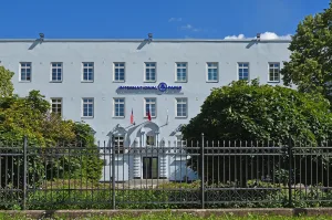 Административное (главное) здание