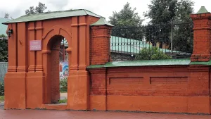 Ограда с воротами