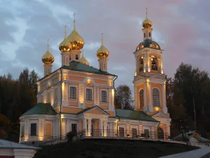 Воскресенская церковь (Плёс)